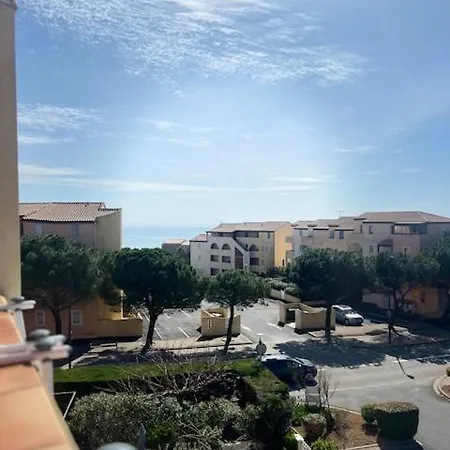 Le Mediterraneen Piscine _proche Plage شقة